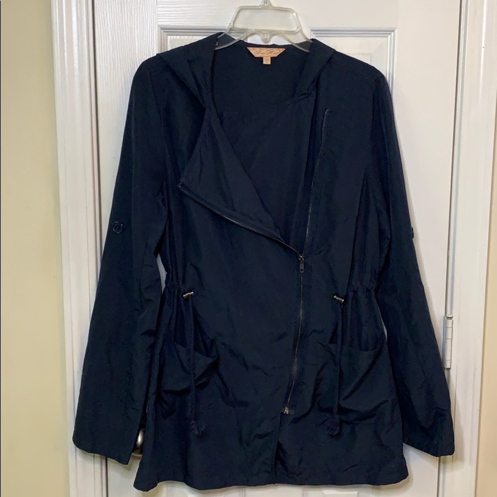 Free Heart Jacket - Picture 3 of 7